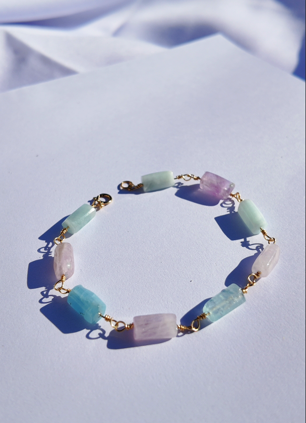 Lavender Aquamarine Gemstone Bracelet