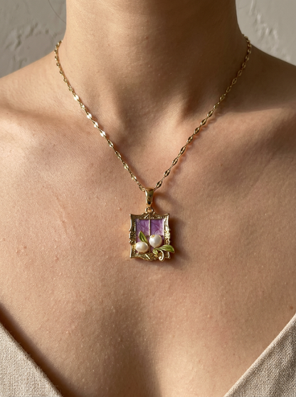 Floral Pendants for Women with Elegant Nature Inspired Style